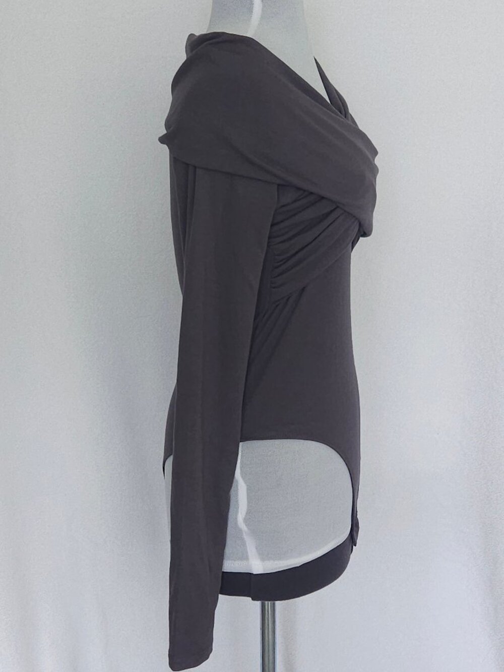 Off Shoulder Ruched Bodysuit Charcoal Viral Going Out Top Princess Polly Size 6 - Picture 7 of 10